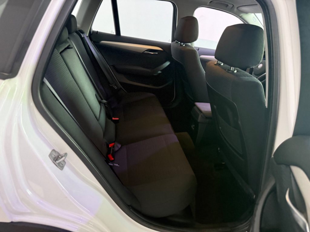 BMW X1 xDrive18d Msport - 14