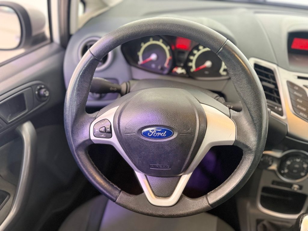 FORD Fiesta 1.2 82 CV 5 porte Titanium - 11