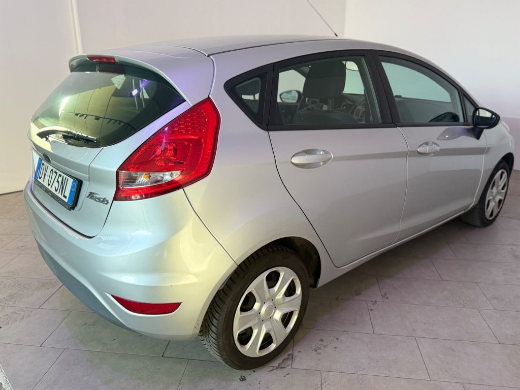 FORD Fiesta 1.2 82 CV 5 porte Titanium - 3