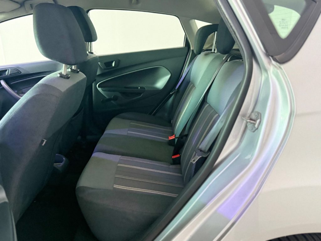 FORD Fiesta 1.2 82 CV 5 porte Titanium - 17