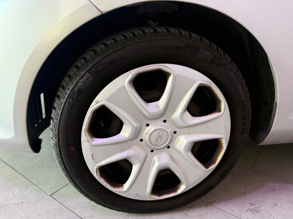 FORD Fiesta 1.2 82 CV 5 porte Titanium - 19