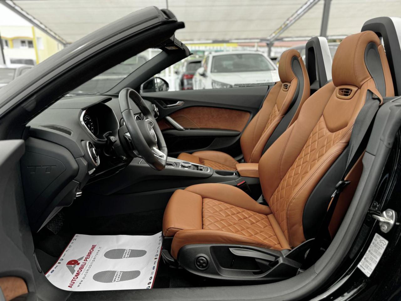 AUDI TT Roadster 2.0 TFSI 230cv Quattro S-Tronic Design - 7