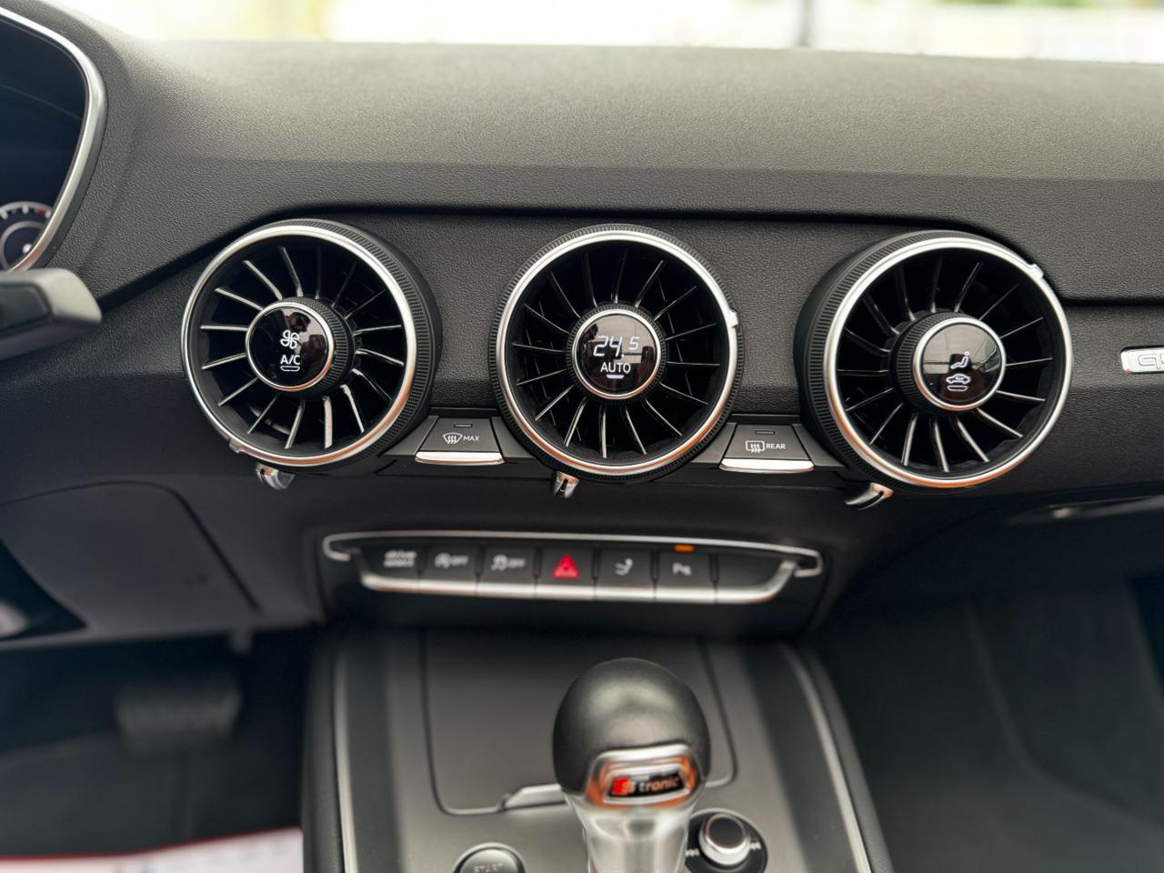 AUDI TT Roadster 2.0 TFSI 230cv Quattro S-Tronic Design - 12