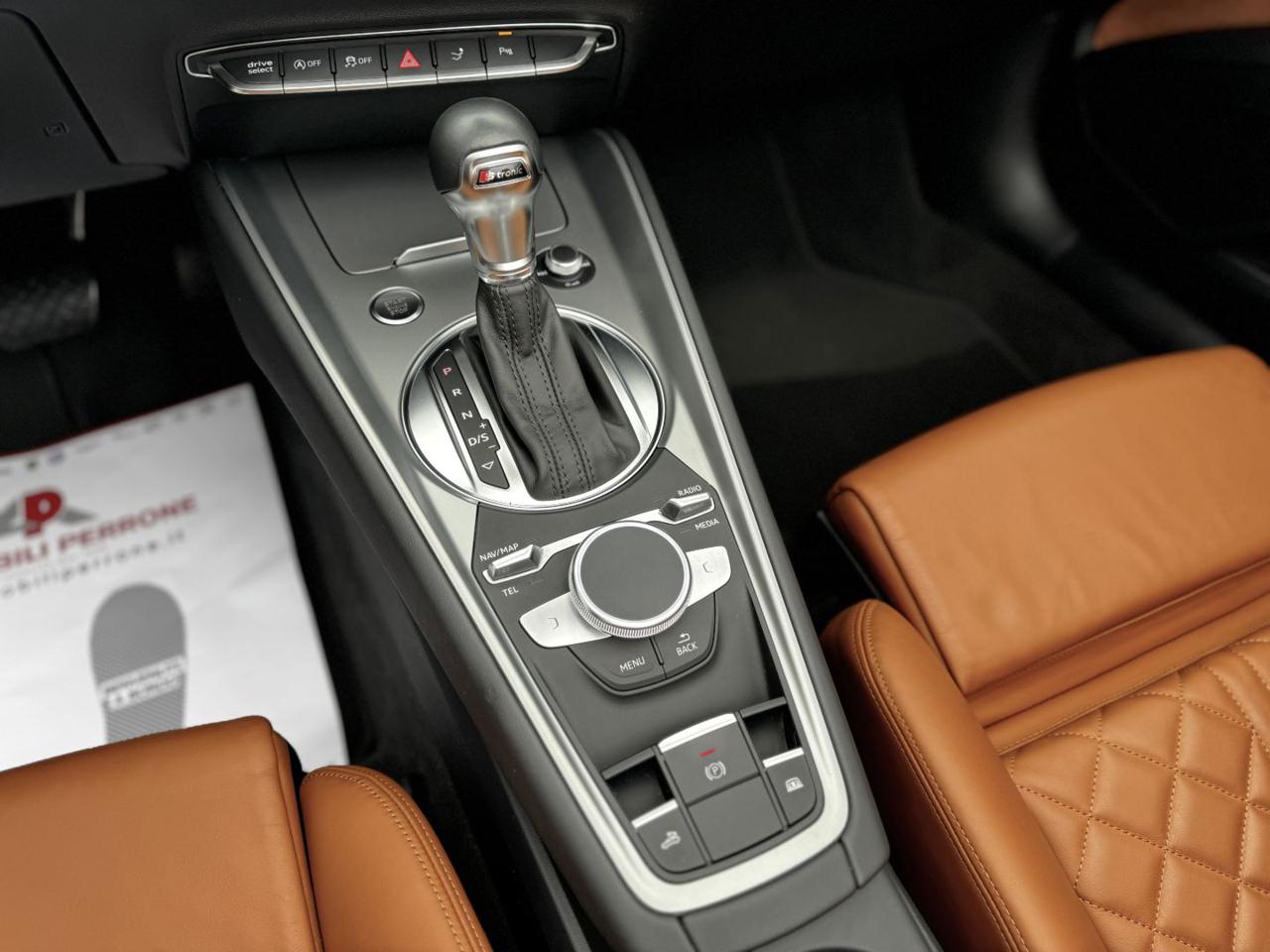 AUDI TT Roadster 2.0 TFSI 230cv Quattro S-Tronic Design - 25