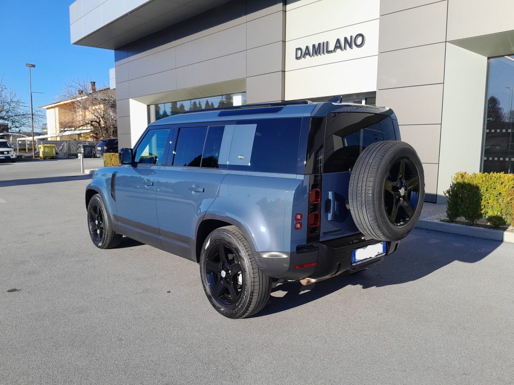 LAND ROVER Defender 3.0D I6 200 110 X-DYNAMIC SE AWD 7POSTI - 6