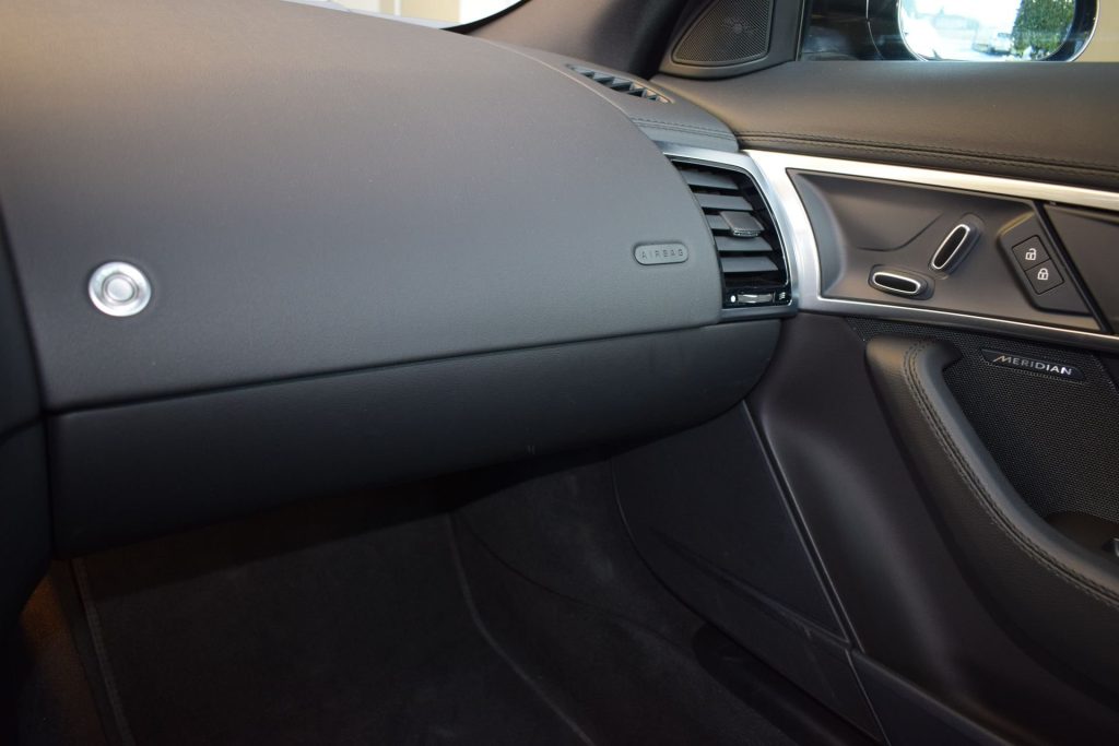 JAGUAR F-Type 2.0 P300CV RWD AUTO R-Dynamic IVA ESPOSTA - 17