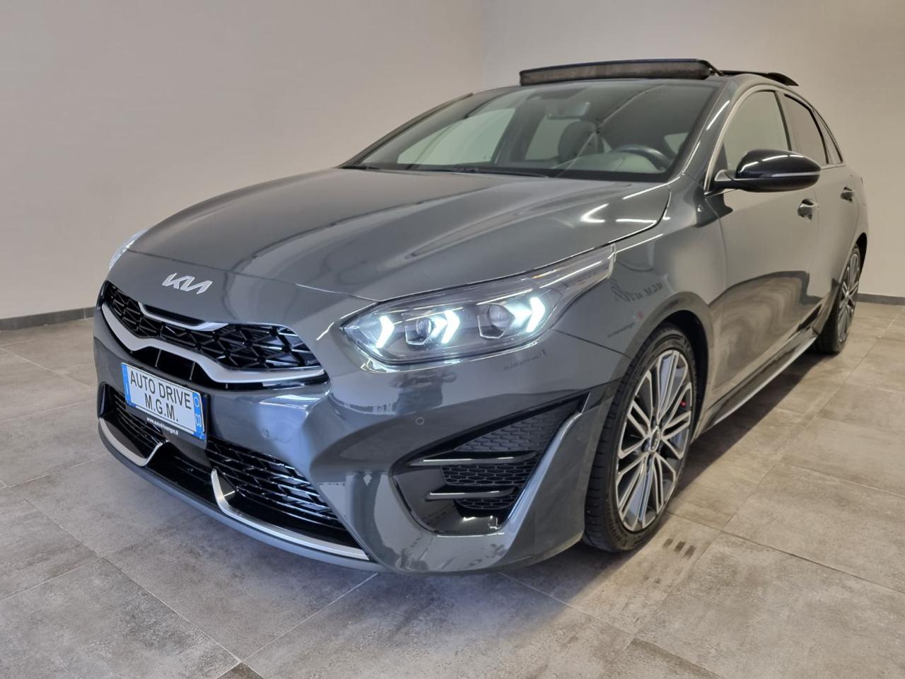 KIA Proceed 1.5 T-GDI DCT GT Line Special Edition - 33