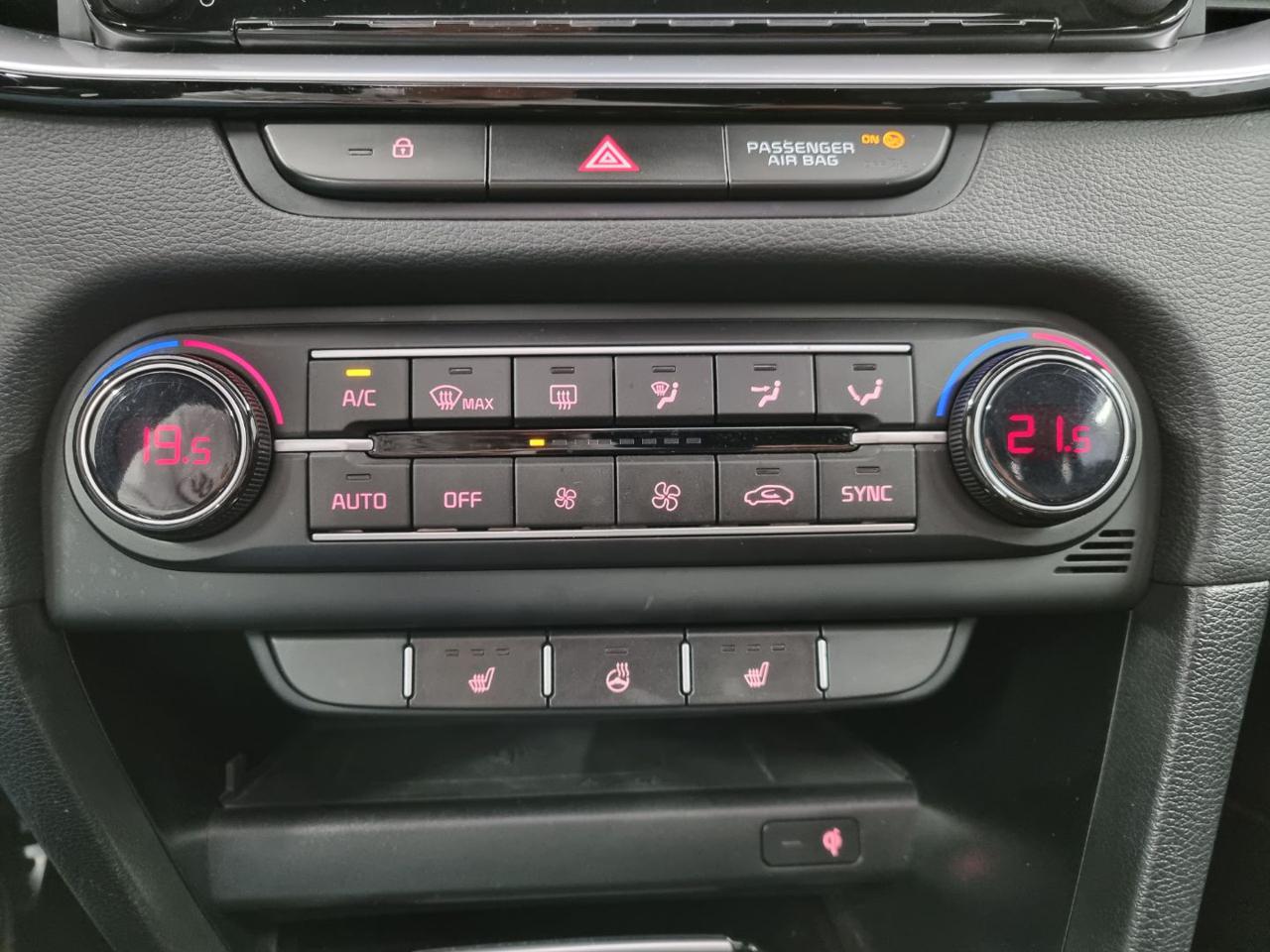 KIA Proceed 1.5 T-GDI DCT GT Line Special Edition - 20