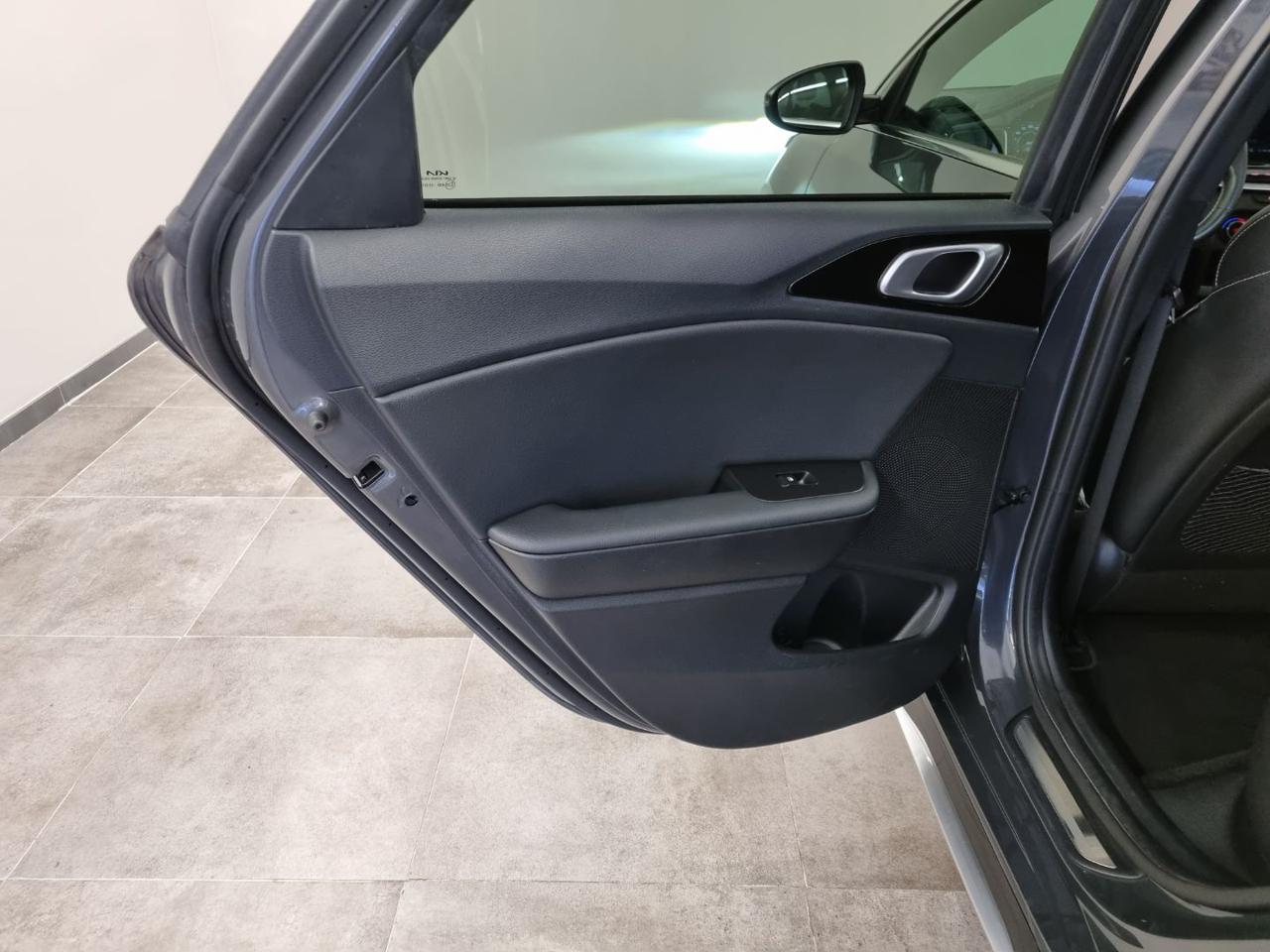 KIA Proceed 1.5 T-GDI DCT GT Line Special Edition - 26