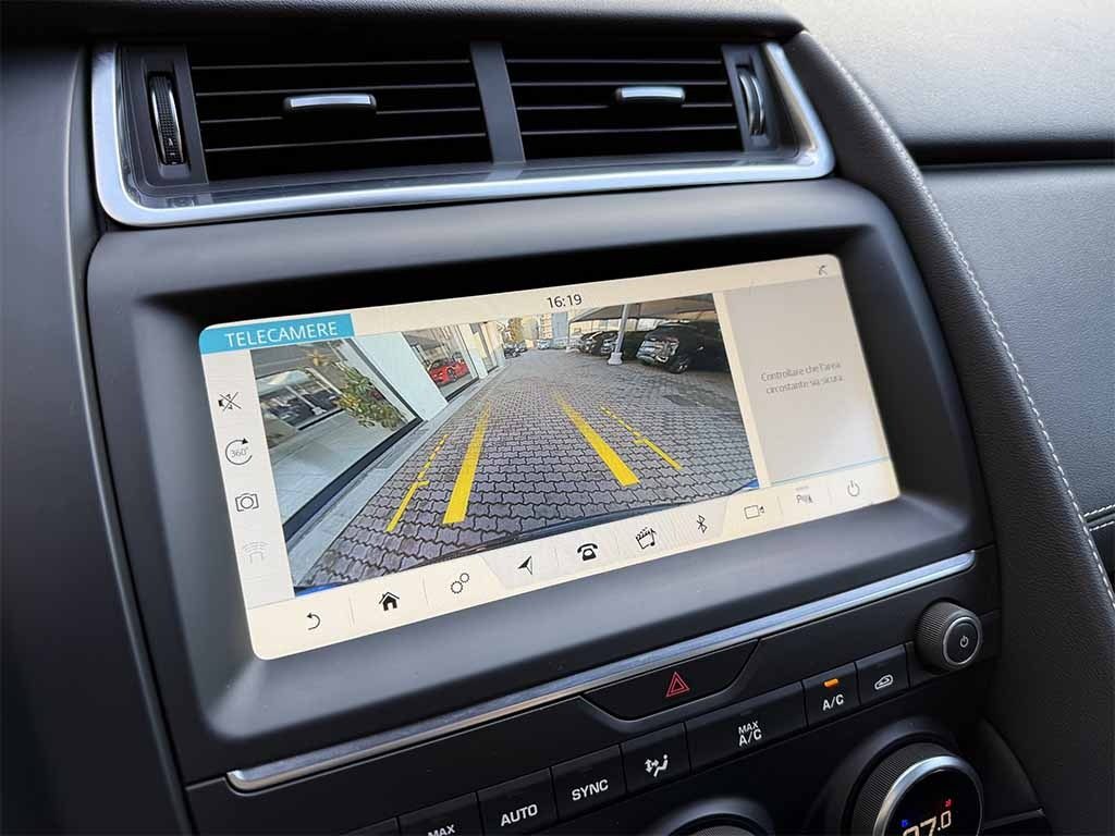 JAGUAR E-Pace 2.0d i4 R-Dynamic awd TETTO TELECAMERA IVA ESPOSTA - 21