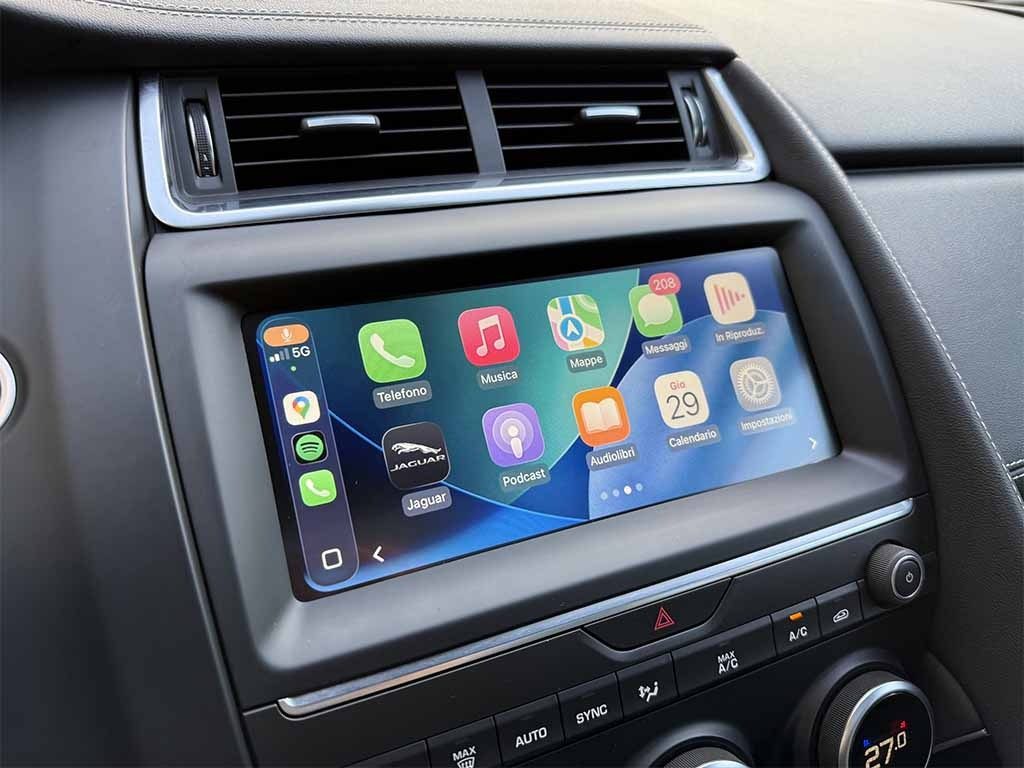 JAGUAR E-Pace 2.0d i4 R-Dynamic awd TETTO TELECAMERA IVA ESPOSTA - 22