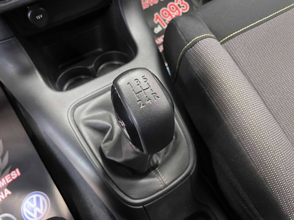 CITROEN C3 1.2 PURETECH YOU! S - 25