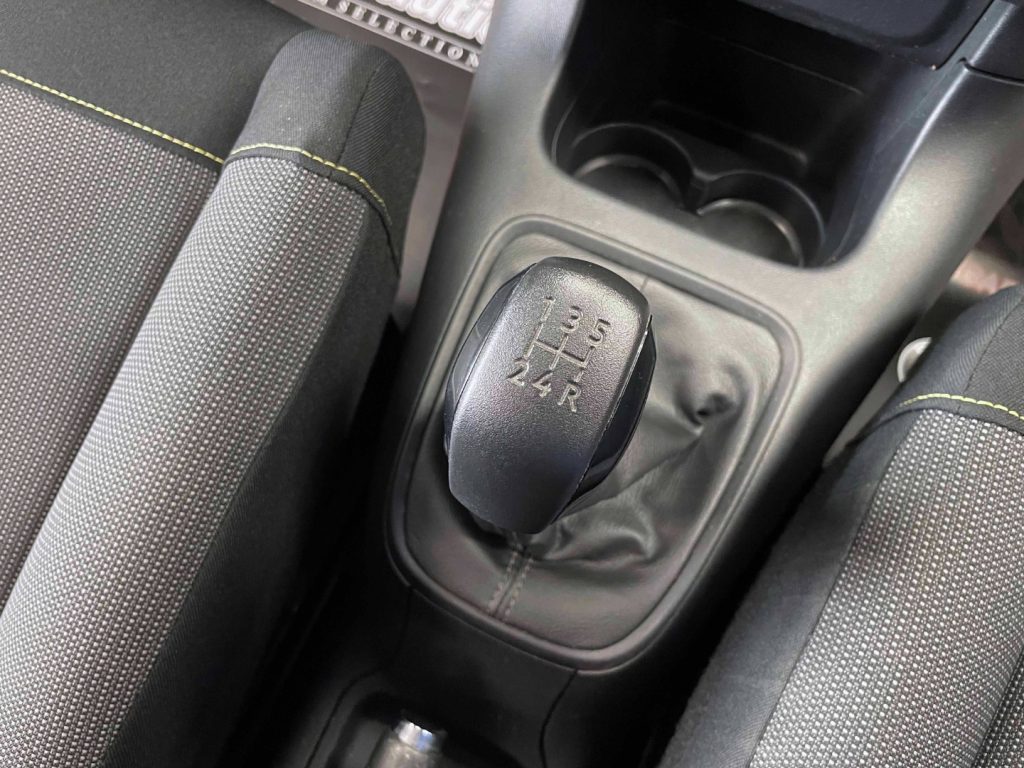 CITROEN C3 1.2 PURETECH YOU! S - 44