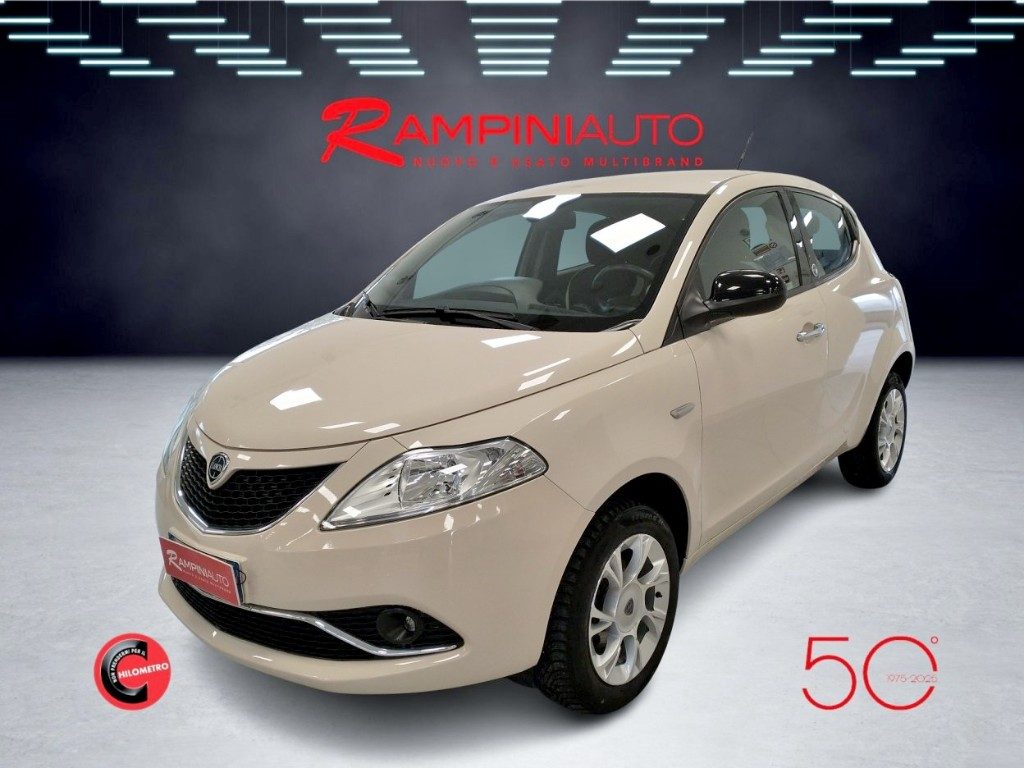 LANCIA Ypsilon 0.9 TwinAir 85 CV Metano Ecochic Gold Unico Propr. - 2