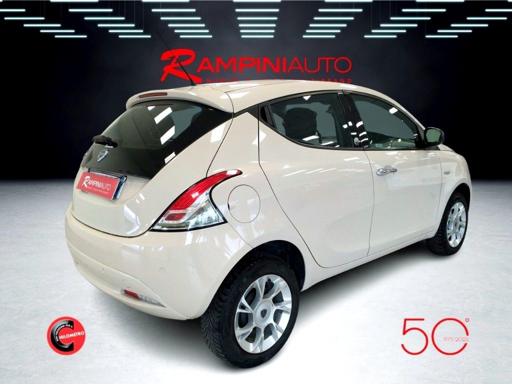 LANCIA Ypsilon 0.9 TwinAir 85 CV Metano Ecochic Gold Unico Propr. - 7