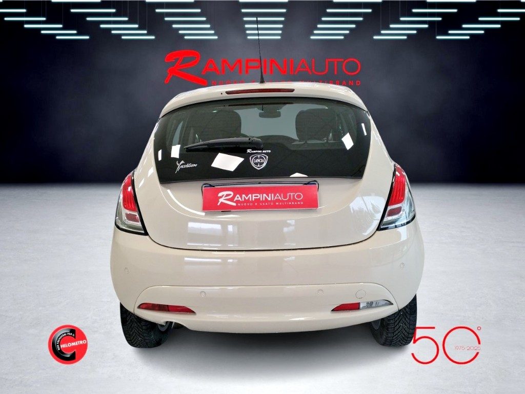 LANCIA Ypsilon 0.9 TwinAir 85 CV Metano Ecochic Gold Unico Propr. - 8