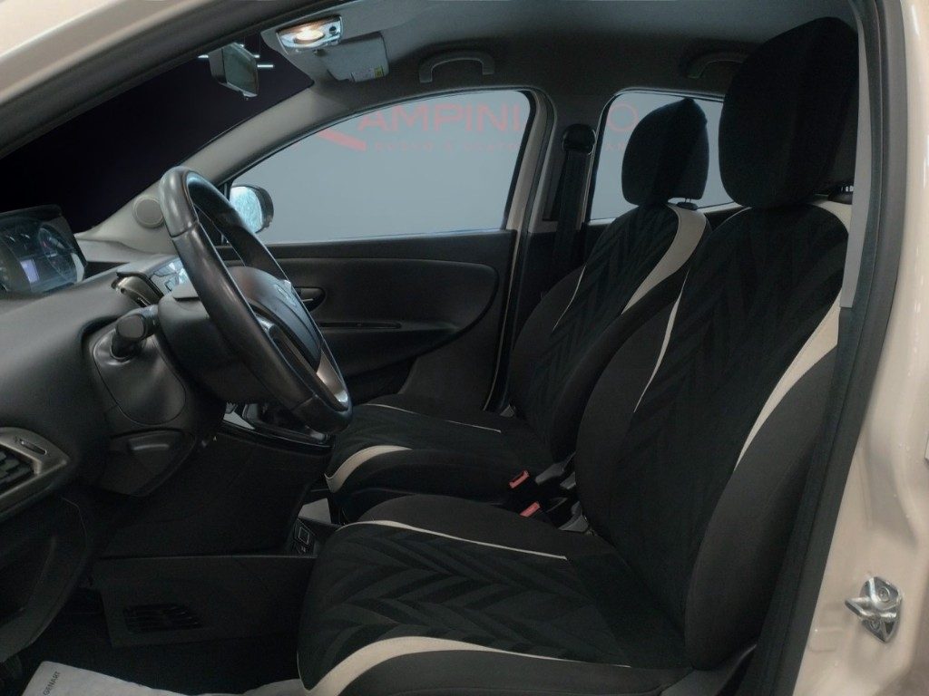 LANCIA Ypsilon 0.9 TwinAir 85 CV Metano Ecochic Gold Unico Propr. - 13