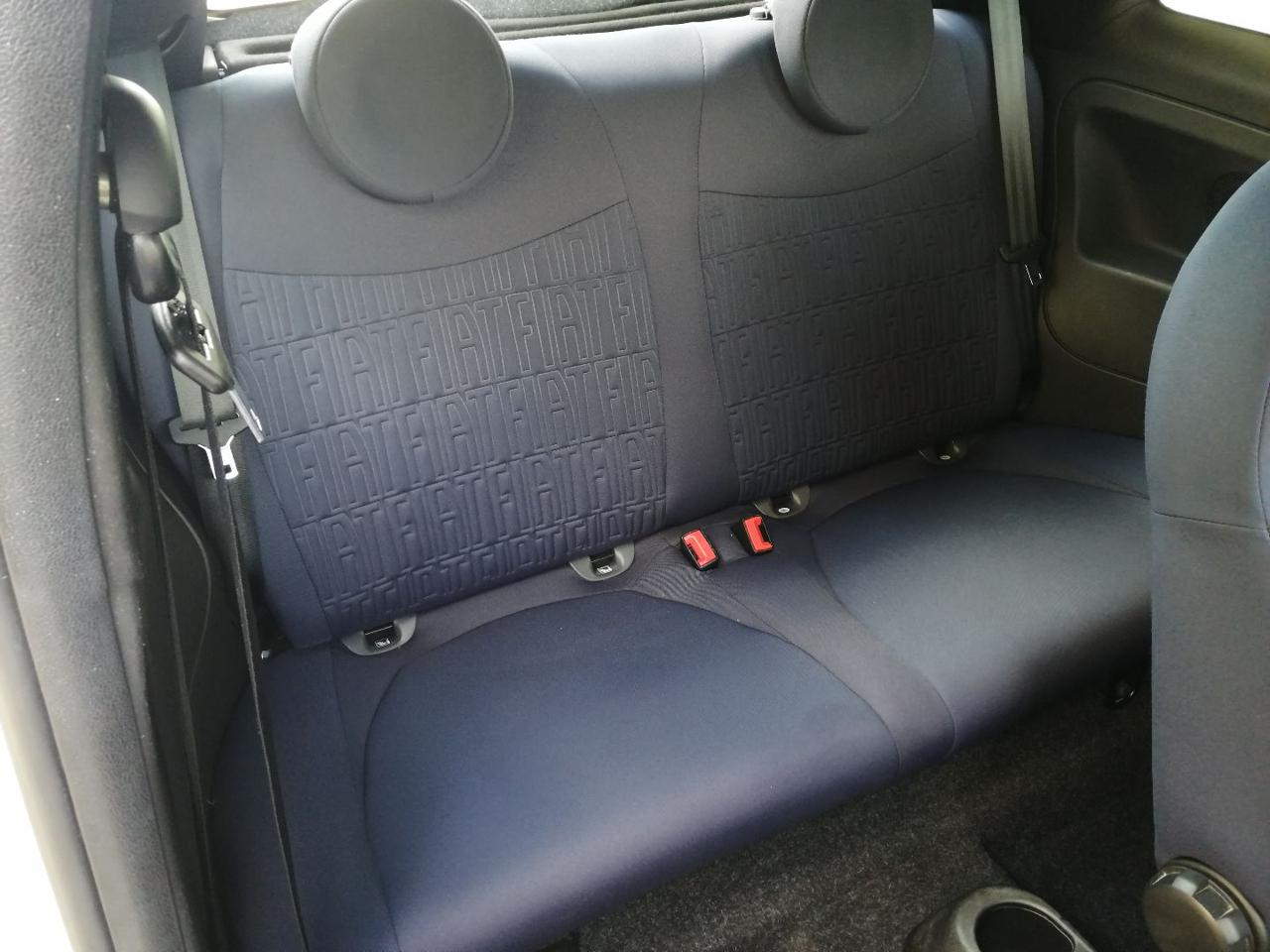 FIAT 500 1.0 Hybrid Club - 11