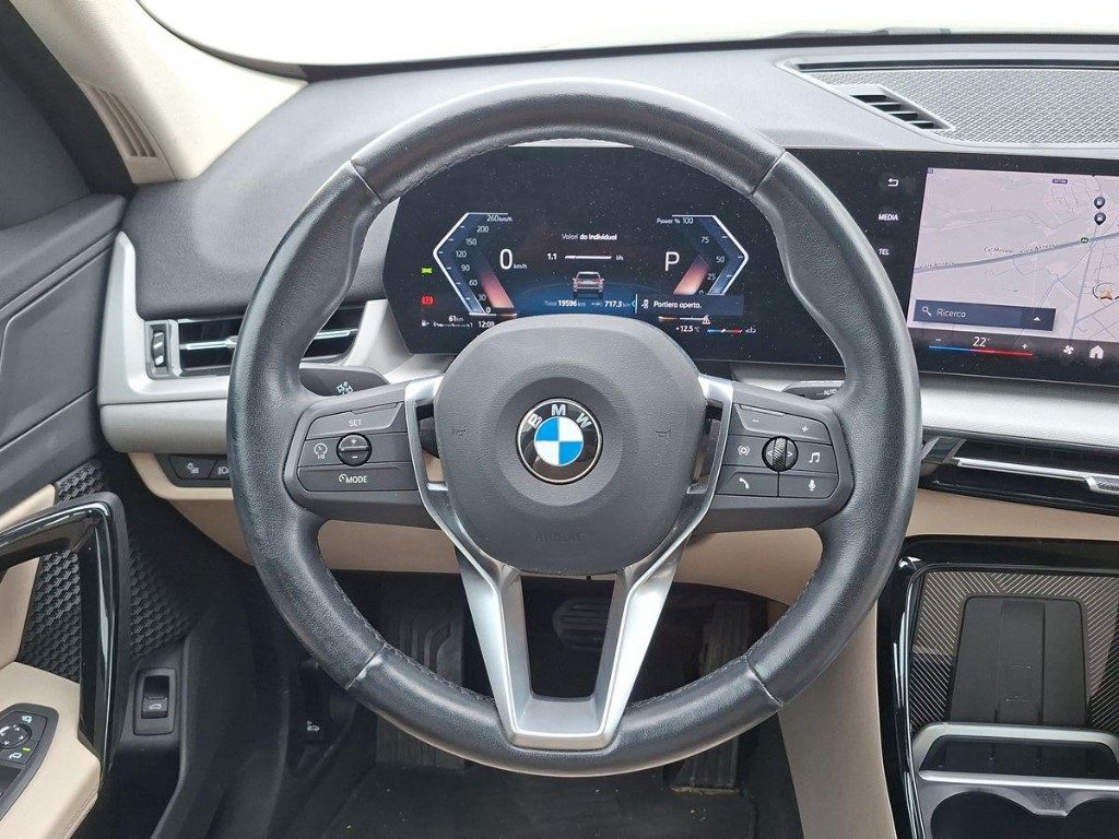 BMW X1 sDrive 18i + Tetto Apr. - 13