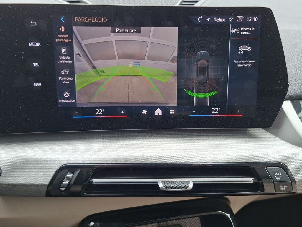 BMW X1 sDrive 18i + Tetto Apr. - 12