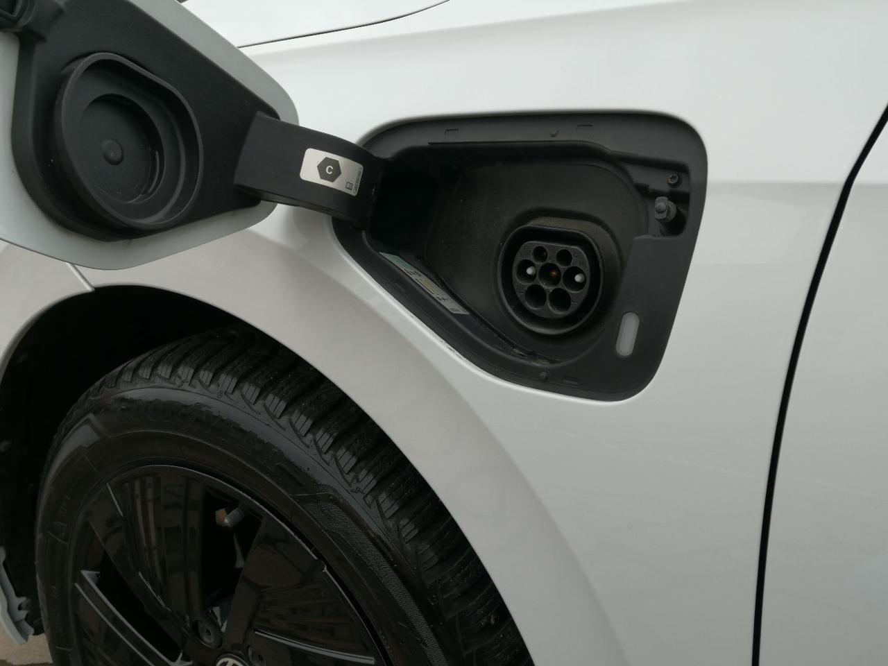 VOLKSWAGEN Golf 1.4 TSI eHYBRID 204 CV DSG Style - 25