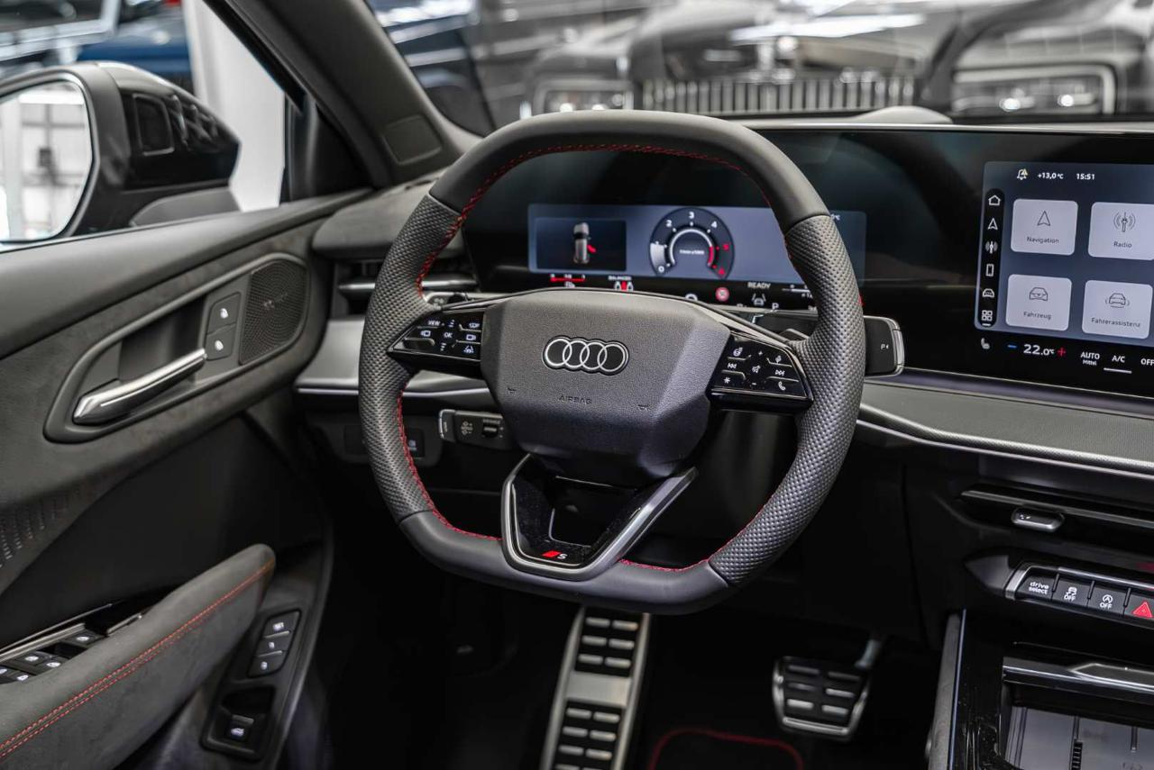 AUDI Q3 TDI 110 kW S tronic S Line edition - 9