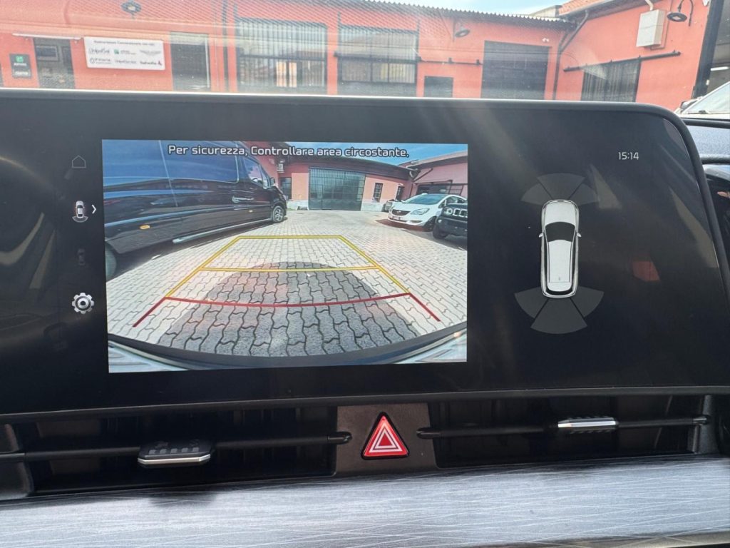 KIA Sportage 1.6 CRDi MHEV DCT Business - 9