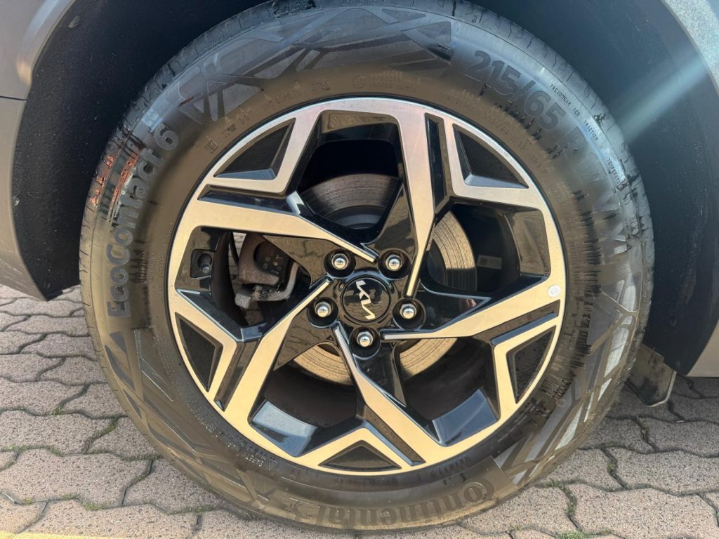 KIA Sportage 1.6 CRDi MHEV DCT Business - 21