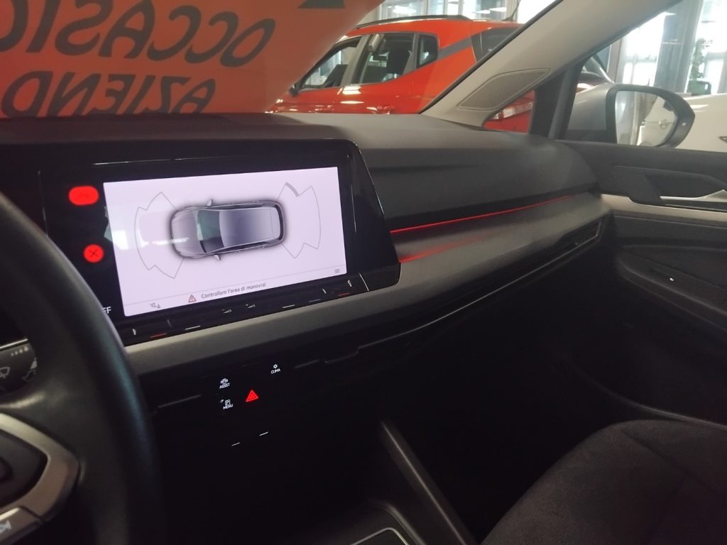 VOLKSWAGEN Golf 1.0 eTSI EVO Life DSG 17 MHEV - 12