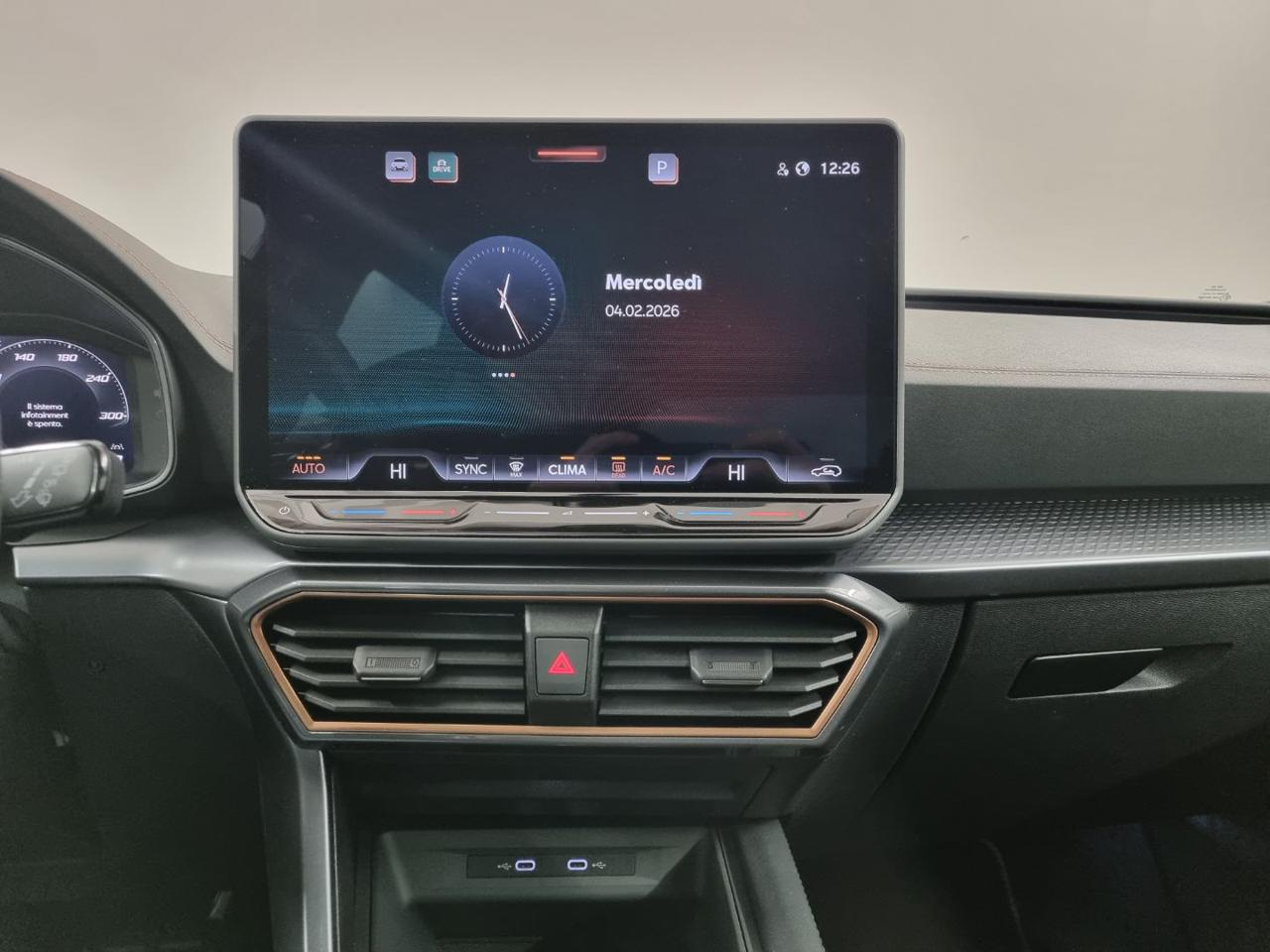 CUPRA Leon 1.5 Hybrid 150 CV DSG - 26