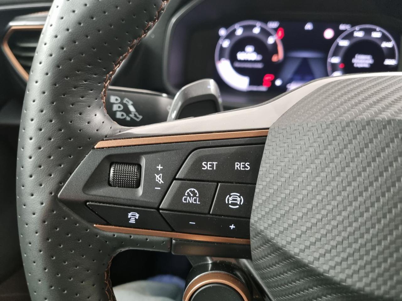 CUPRA Leon 1.5 Hybrid 150 CV DSG - 27