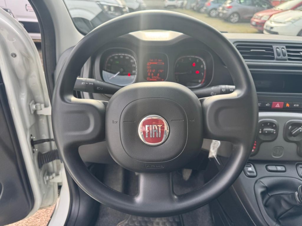 FIAT Panda 1.0 GSE S&S Hybrid Street AUTOCARRO N1 4 posti - 8