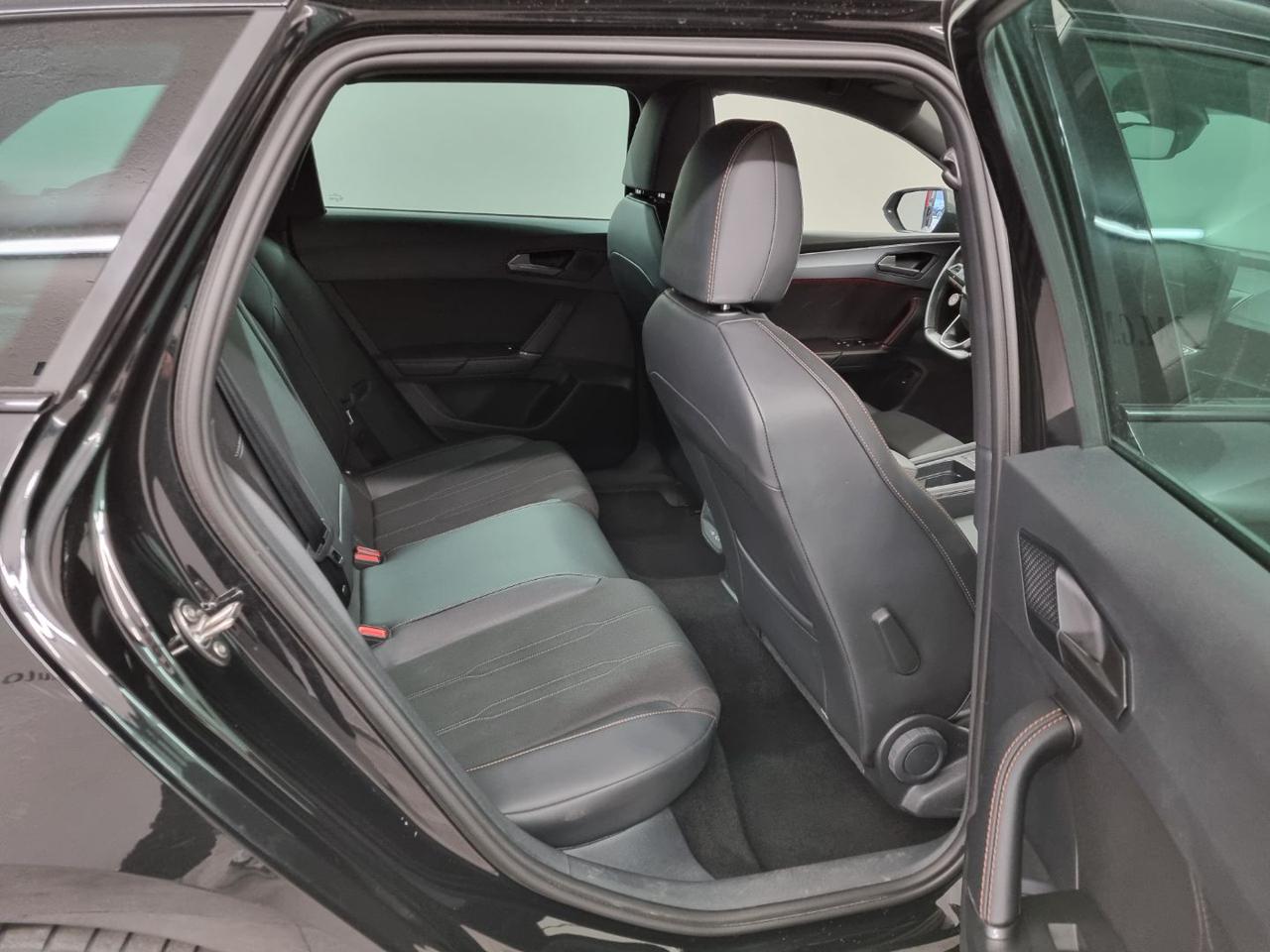 CUPRA Leon Sportstourer 1.5 Hybrid 150 CV DSG - 36