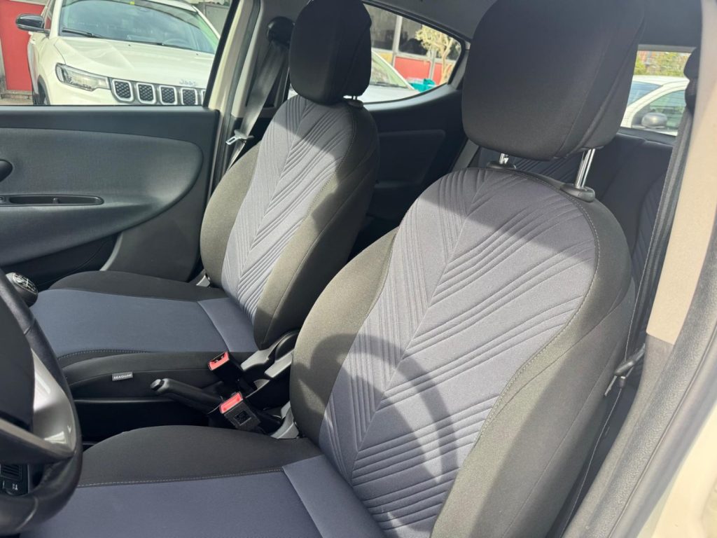 LANCIA Ypsilon 1.0 FireFly 5 porte S&S Hybrid Ecochic Gold - 17