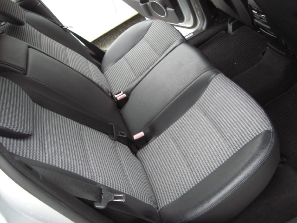 MERCEDES-BENZ B 200 Sport - 5