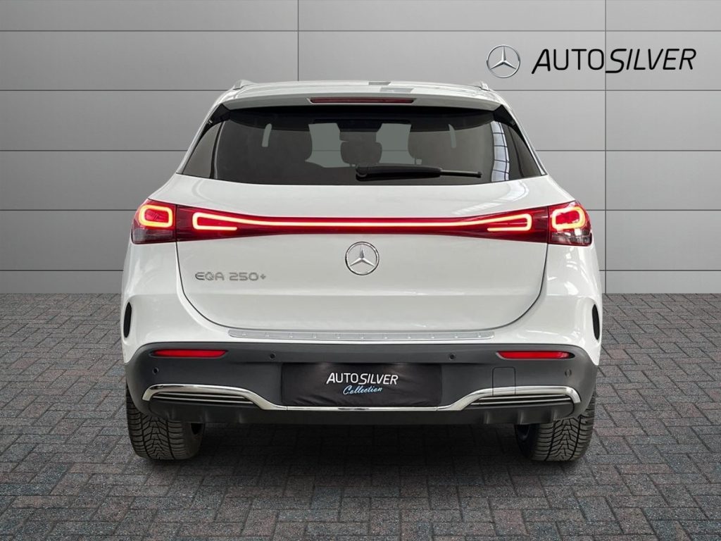 MERCEDES-BENZ EQA 250+ Premium Plus - 4