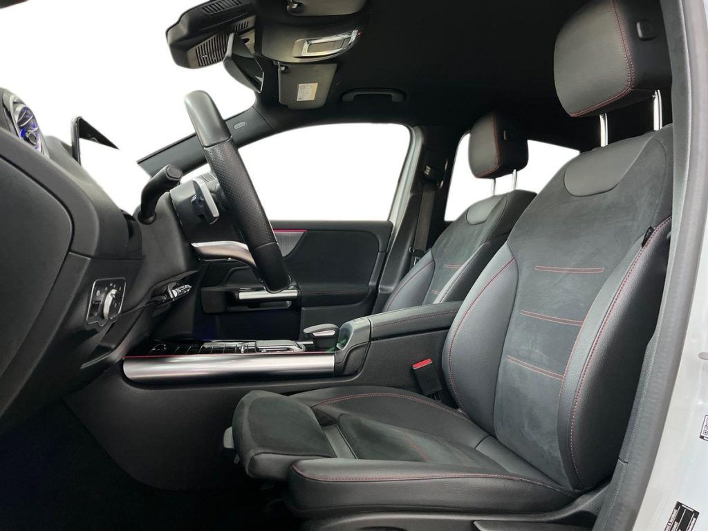 MERCEDES-BENZ EQA 250+ Premium - 10