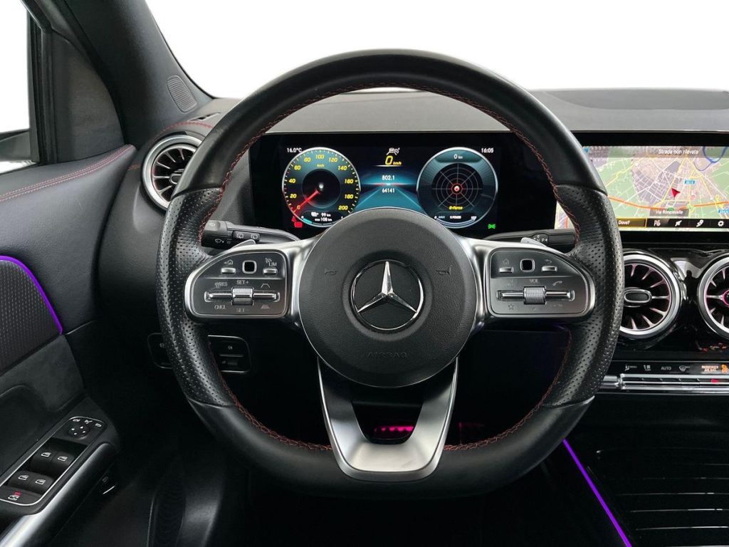 MERCEDES-BENZ EQA 250+ Premium - 11