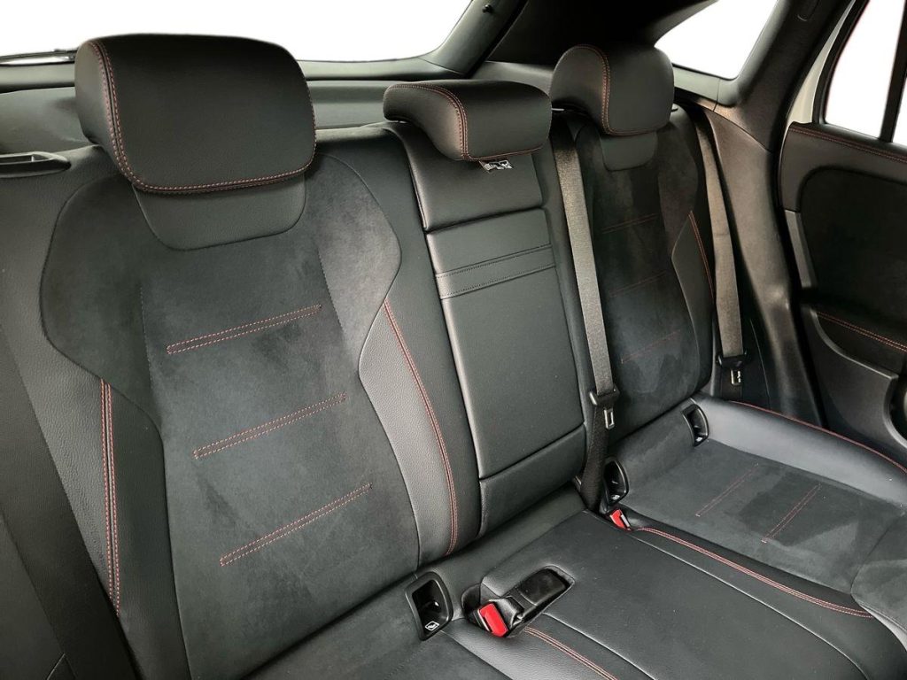 MERCEDES-BENZ EQA 250+ Premium - 15