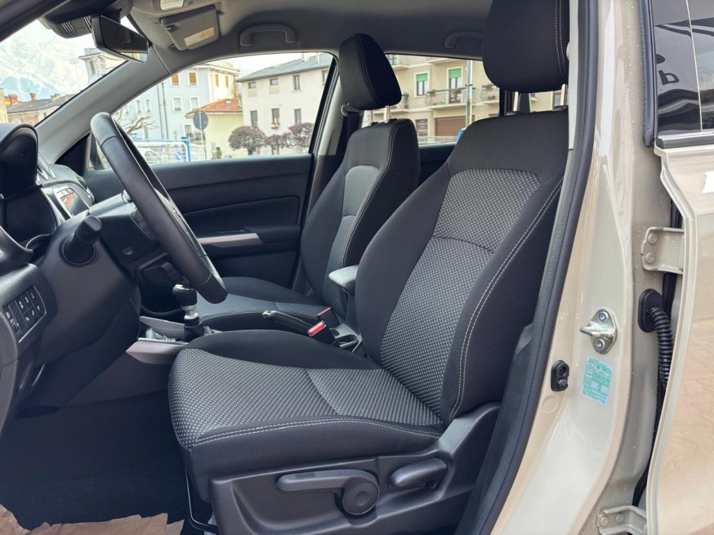 SUZUKI Vitara 1.4 Hybrid 4WD Cool BICOLOR*PARI AL NUOVO - 8