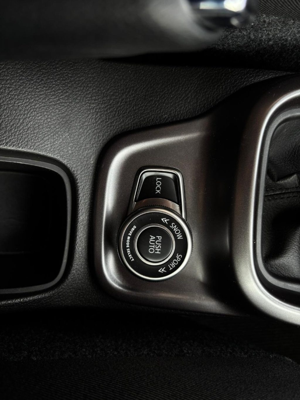 SUZUKI Vitara 1.4 Hybrid 4WD Cool BICOLOR*PARI AL NUOVO - 12