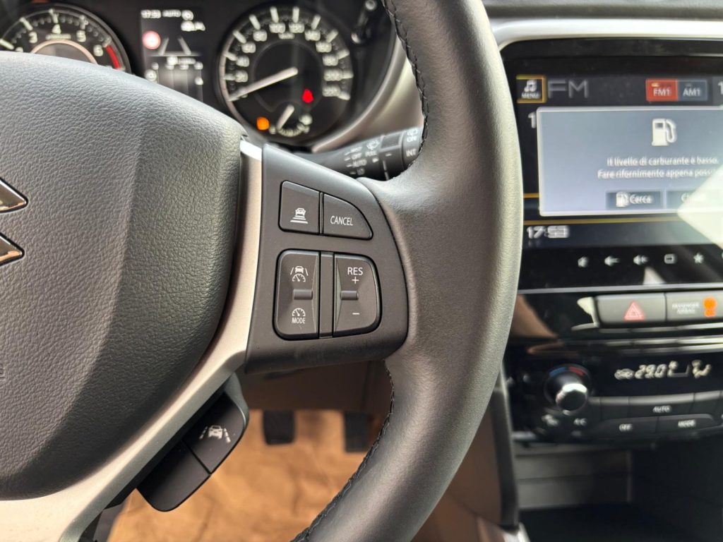 SUZUKI Vitara 1.4 Hybrid 4WD Cool BICOLOR*PARI AL NUOVO - 14