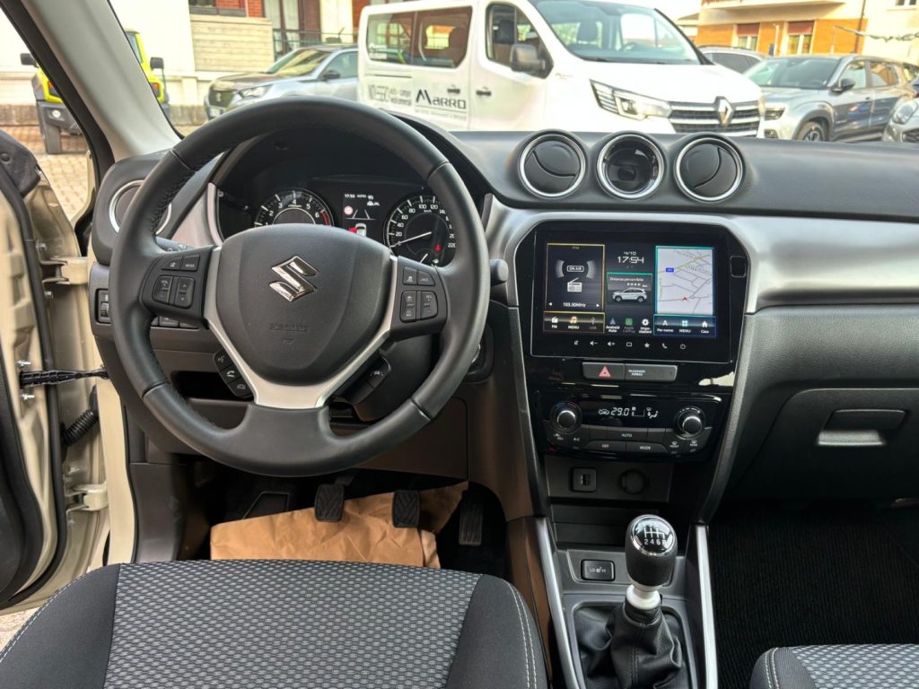 SUZUKI Vitara 1.4 Hybrid 4WD Cool BICOLOR*PARI AL NUOVO - 21