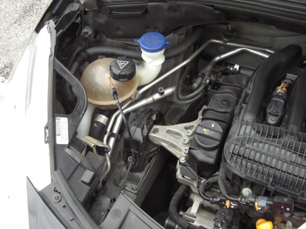 CITROEN C3 1.2 VTi 82CV Van Attraction - 17