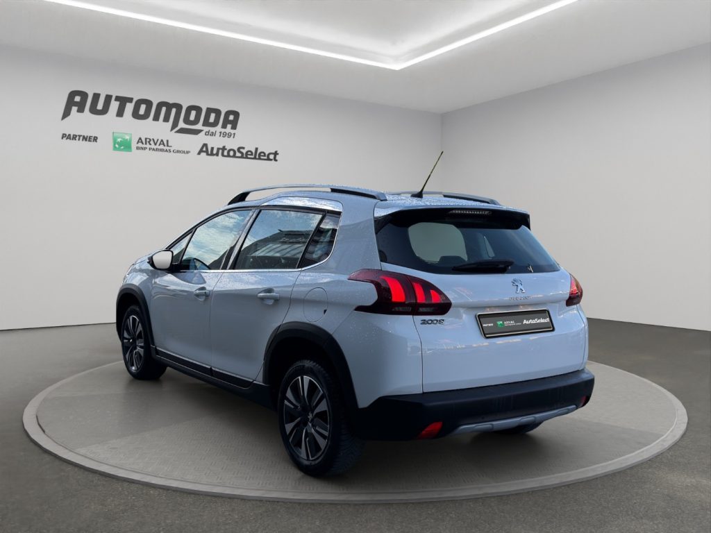 PEUGEOT 2008 1.5 100CV Allure - 6