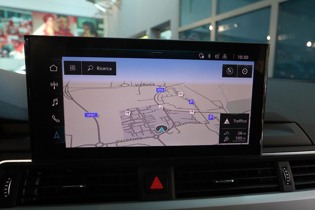 AUDI A4 allroad 40 TDI S-Tronic Identity Contrast - 24