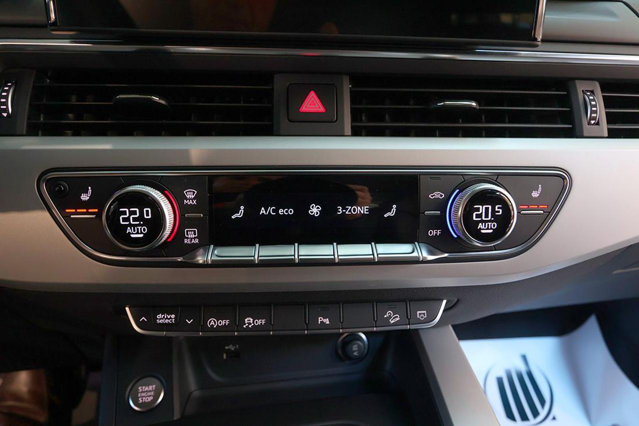 AUDI A4 allroad 40 TDI S-Tronic Identity Contrast - 35