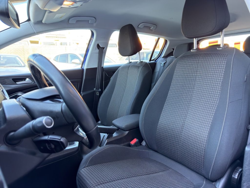 PEUGEOT 308 1.5 BlueHDi 130CV - 18