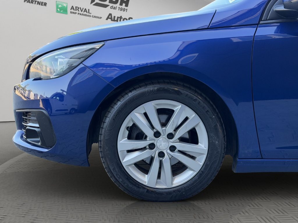 PEUGEOT 308 1.5 BlueHDi 130CV - 19