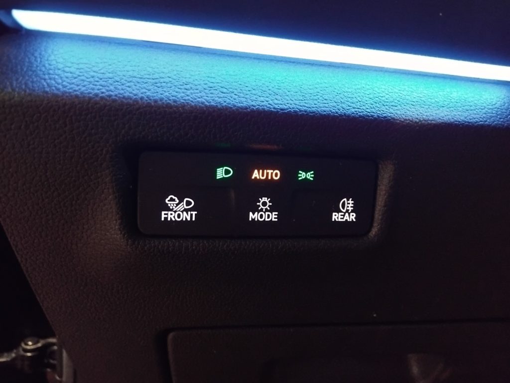 VOLKSWAGEN Tiguan 2.0 TDI SCR LIFE Dsg VIDEO - 30